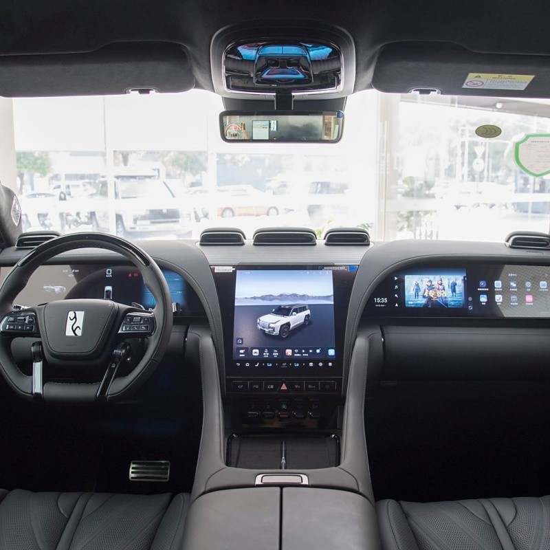 The 2023 Model Of The U8 Luxury Edition From YOYO best